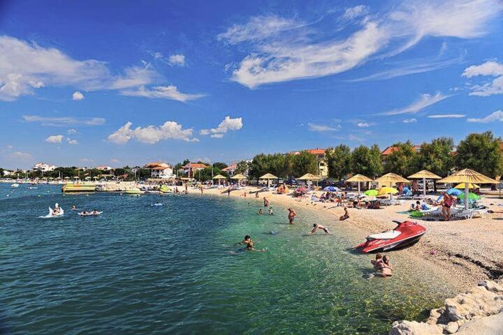 Apartmani Fulir Врси Экстерьер фото